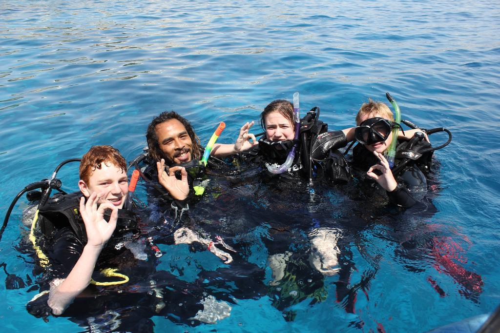 Umbi Sharks Bay Diving Village Sharm El-Sheikh Exterior foto